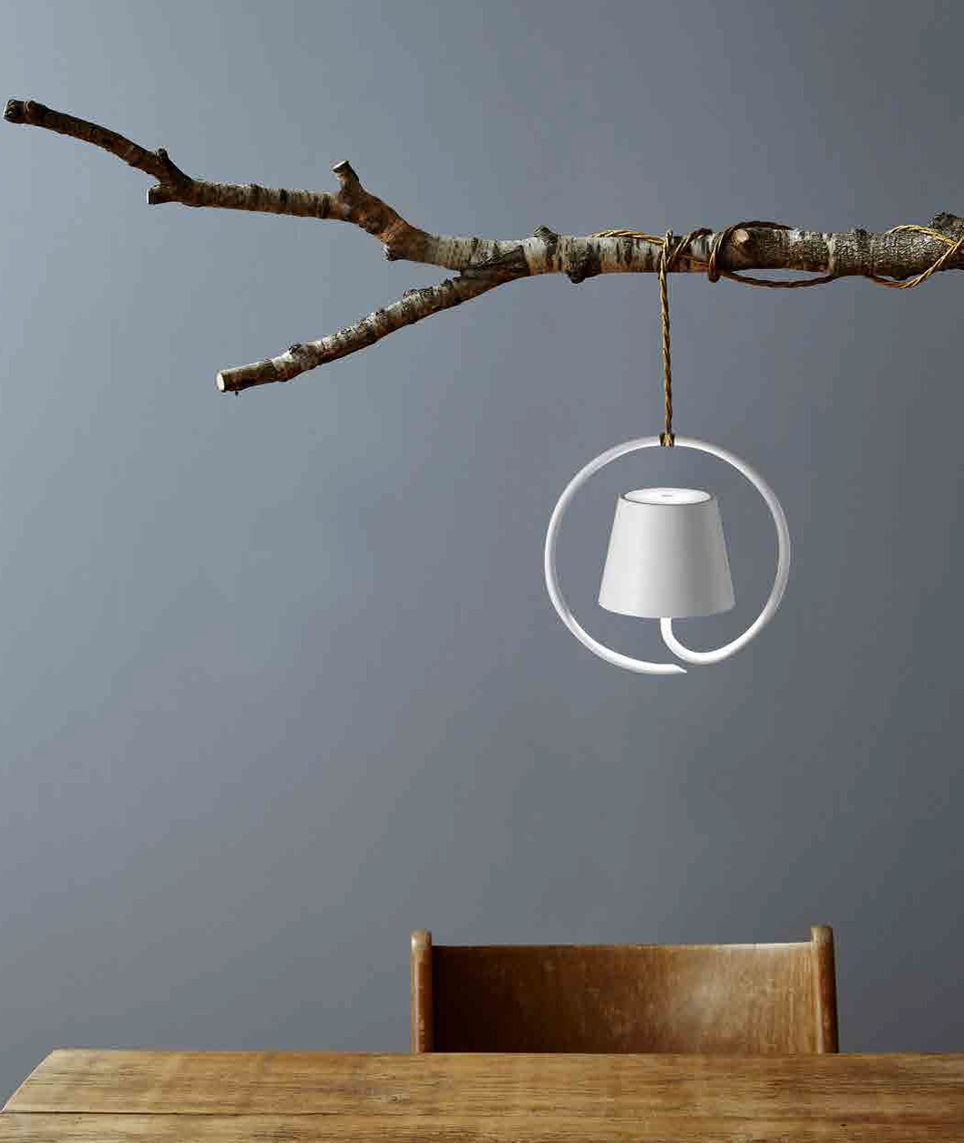 Noleggio lampada Poldina - oltreilgiardino